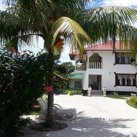Zanboza Guesthouse 拉迪格岛 外观 照片