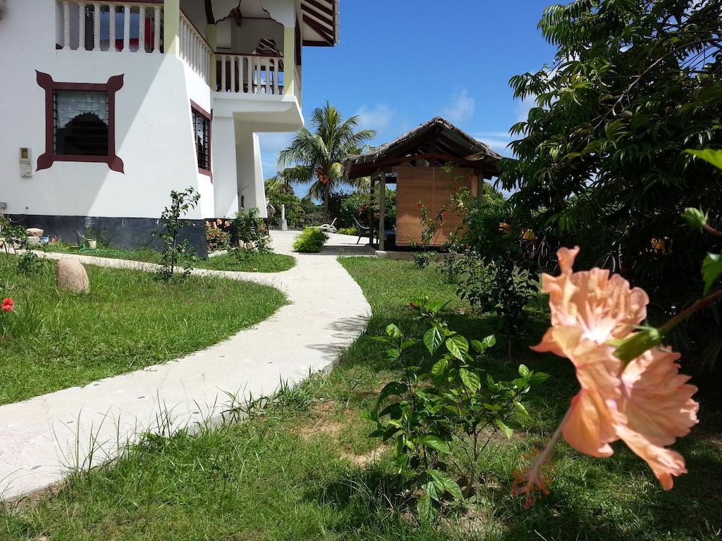 Zanboza Guesthouse 拉迪格岛 外观 照片